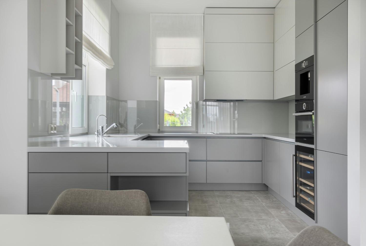 Affordable & Stylish Modular Kitchen Design Services in Delhi